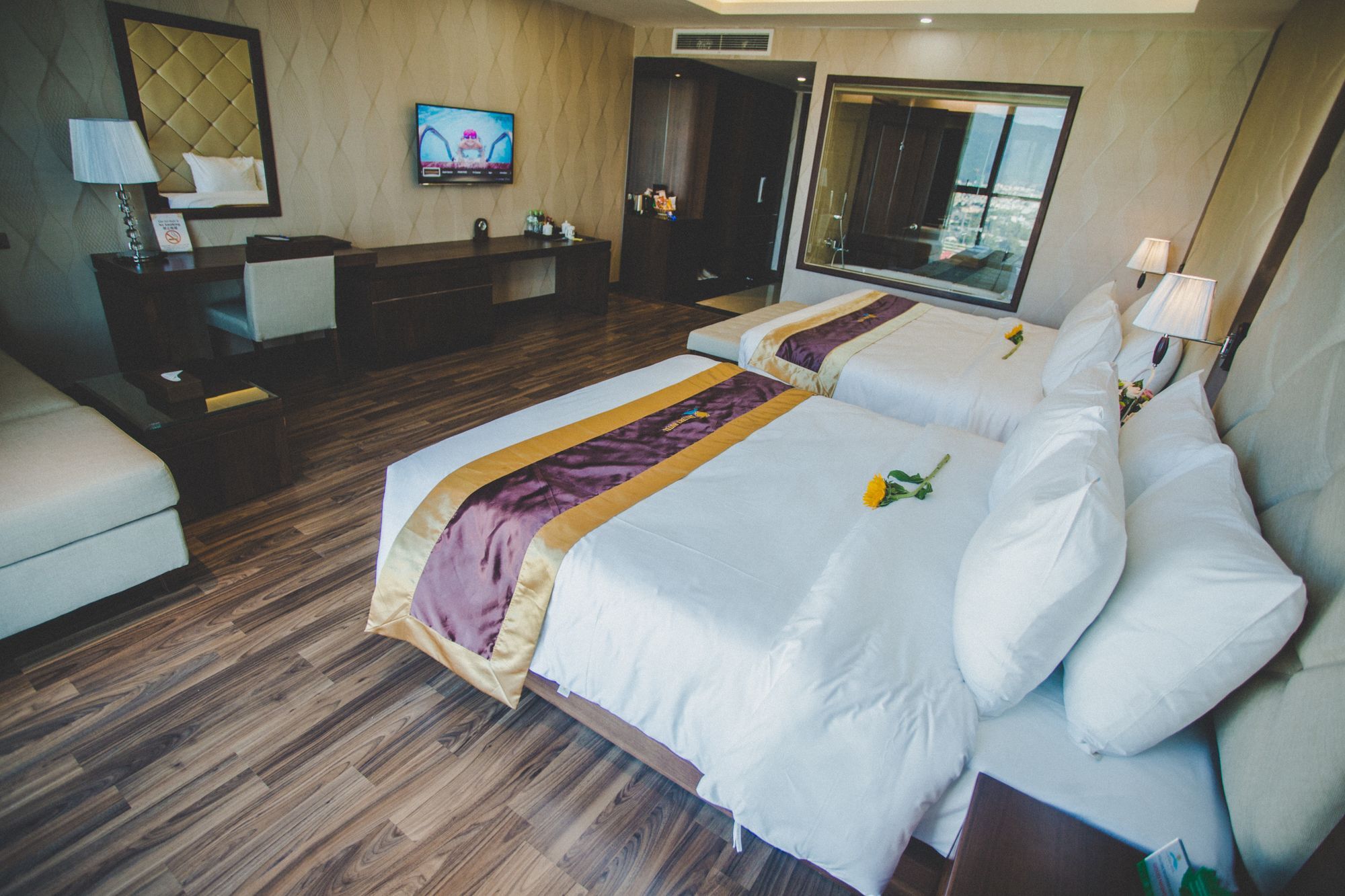 Luxtery & Khách sạn 4*